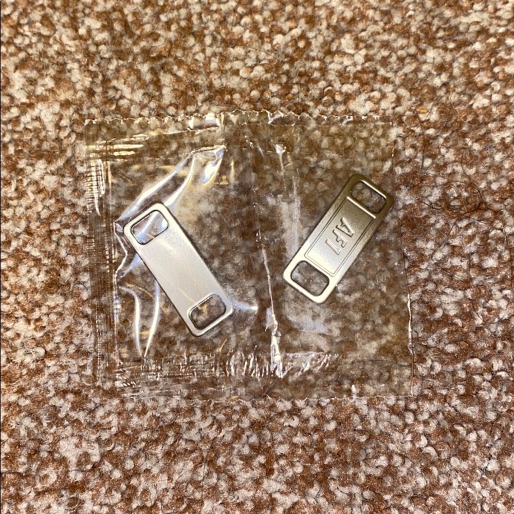 NWOT Air Force 1 lace tags